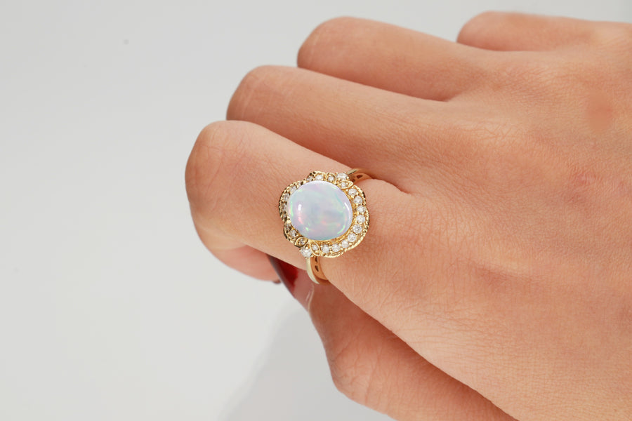 Azalea 14K Yellow Gold Oval-Cut Opal Ring