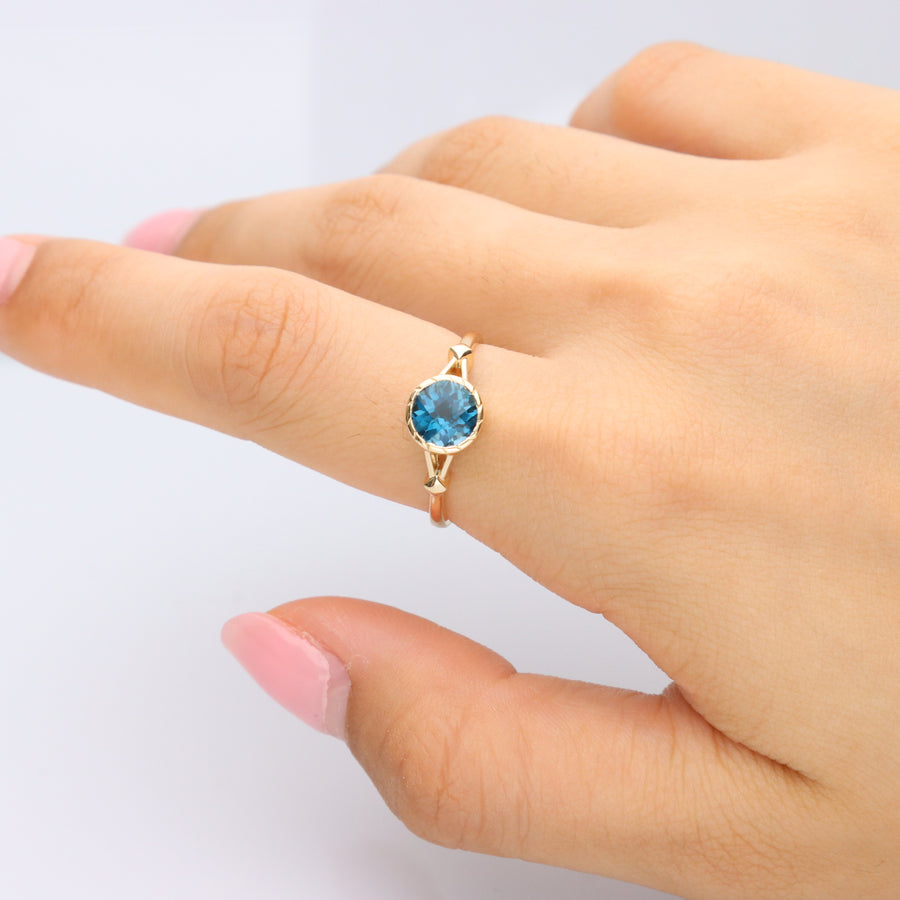 Aubree 14K Yellow Gold Round-Cut London Blue Topaz Ring