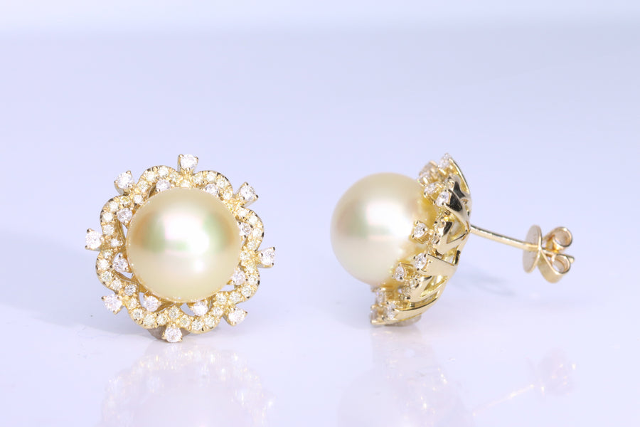 Kamilah 18K Yellow Gold Round-Cut Pearl Earring