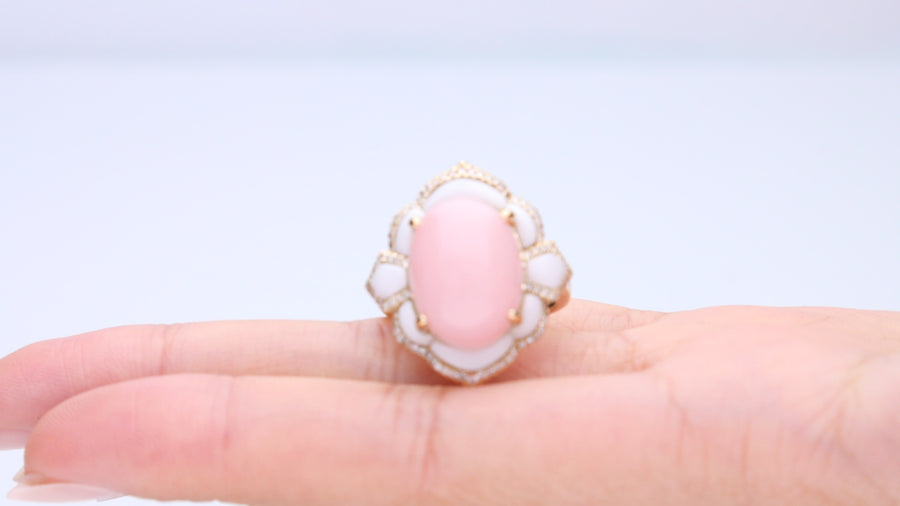 Ellie 14K Yellow Gold Oval-Cab Peruvian Pink Opal Ring