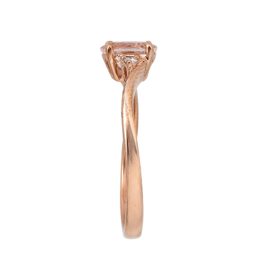 Kaylee 10K Rose Gold Oval-Cut Madagascar Morganite Ring